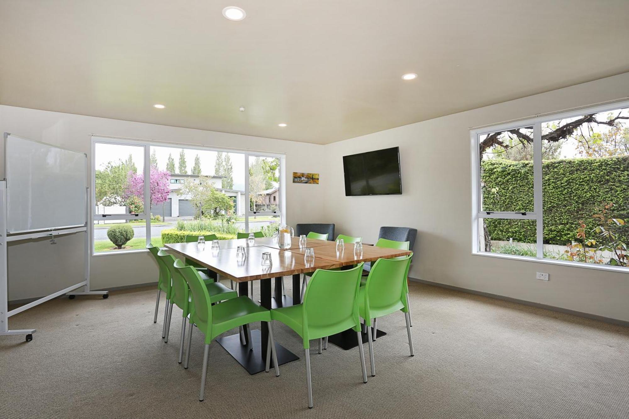Shakespeare House Bed & Breakfast เทอาเนา ภายนอก รูปภาพ